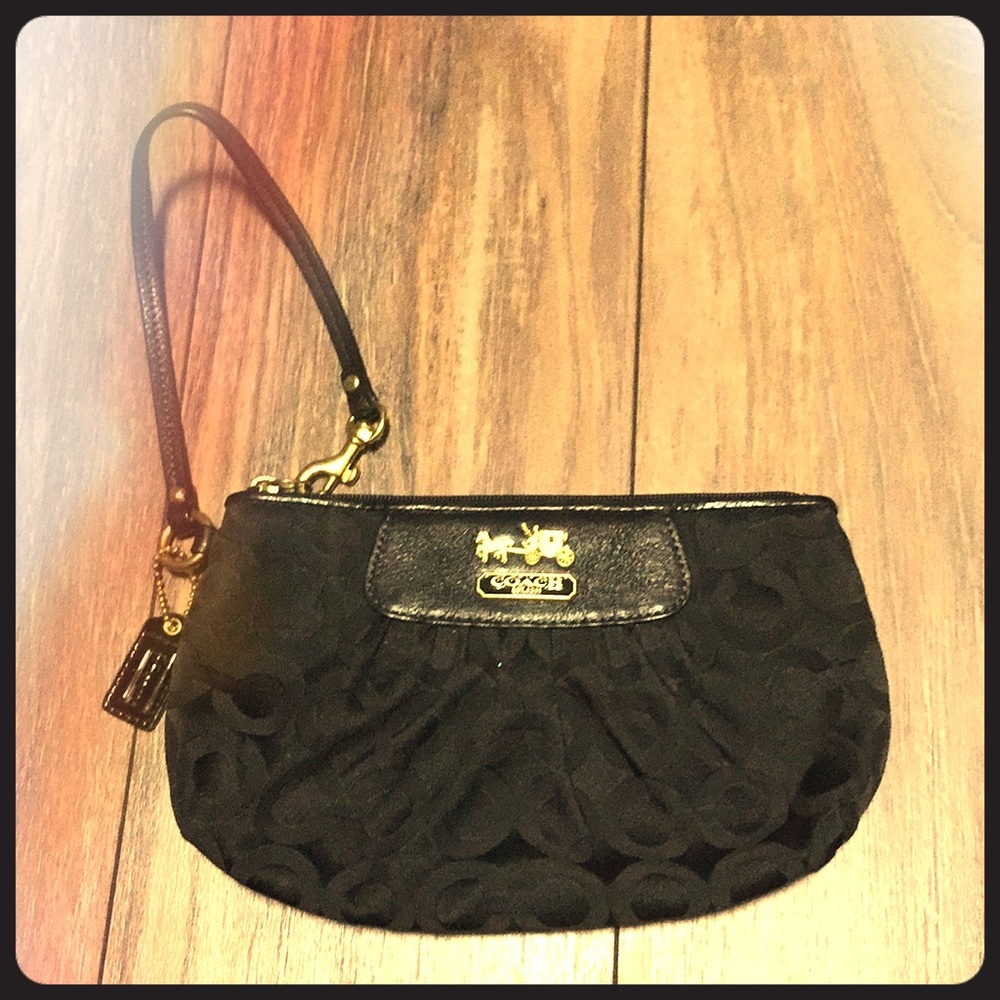 🖤💸💜 FINAL DROP Coach Signature Wristlet EUC